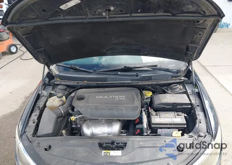 2016 Chrysler 200 Limited Platinum из США, поврежденный, VIN 1C3CCCAB5GN188781